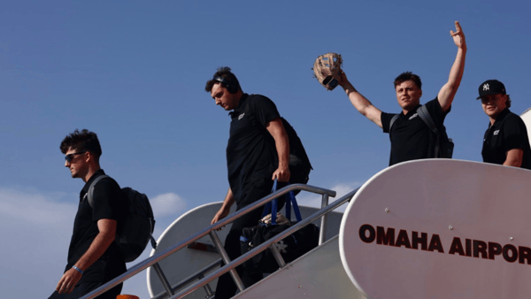 Kentucky Baseball arrives at the College World Series in Omaha
