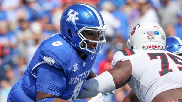 Kentucky defensive lineman Deone Walker, via Dr. Michael Huang, KSR