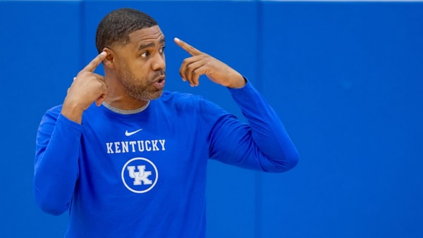 Kentucky assistant coach Jason Hart during practice - Chet White, UK Athletics