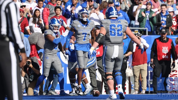 Kentucky football blue/grey/grey uniform combo - Dr. Michael Huang, Kentucky Sports Radio