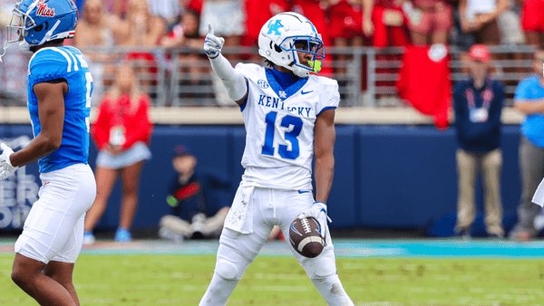 Kentucky wide receiver Fred Farrier celebrates a play vs. Ole Miss - Mont Dawson, Kentucky Sports Radio