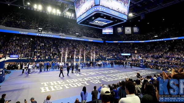 Kentucky alumni gather at Big Blue Madness