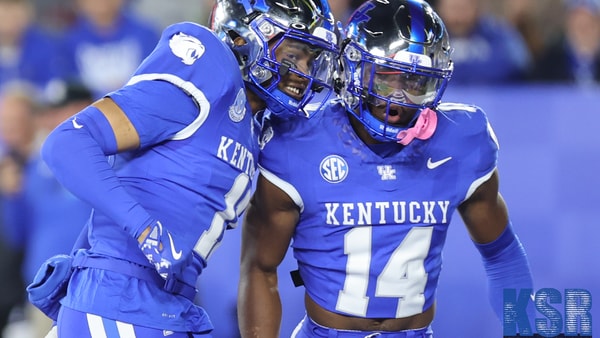 Zion Childress and Zion Childress celebrate during Auburn game - Dr. Michael Huang, Kentucky Sports Radio