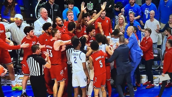 Kentucky Louisville basketball fight at Rupp Arena, via ESPN screengrab