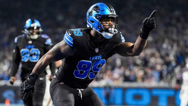 Za'Darius Smith celebrates a sack for the Detroit Lions, via Junfu Han, Imagn Images