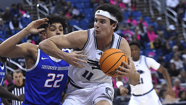 Nevada forward Nick Davidson - Jason Bean/RGJ / USA TODAY NETWORK via Imagn Images