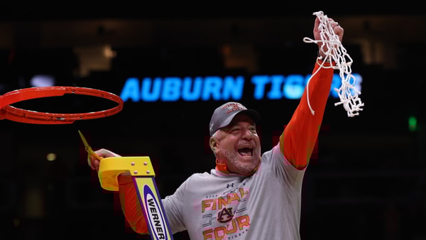 bruce pearl (1)