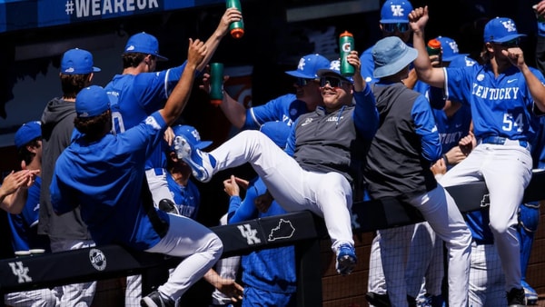 Kentucky-finishes-off-sweep-with-win-over-Oklahoma