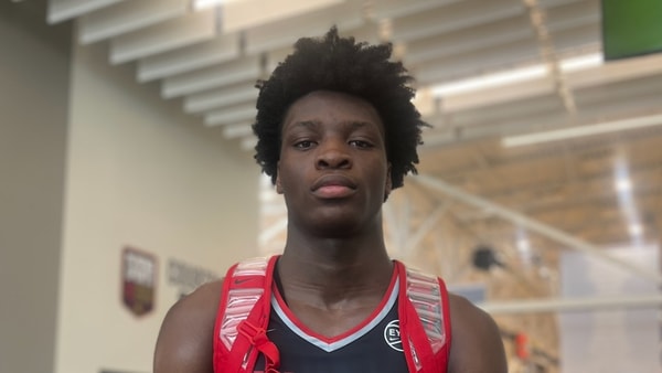 kentucky-watches-paul-osaruyi-contact-period