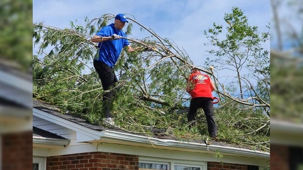 mark-pope-shares-inspiring-scenes-from-tornado-relief-efforts-kentucky