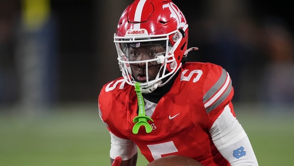 ole-miss-hosting-fast-rising-db-for-midweek-official-visit