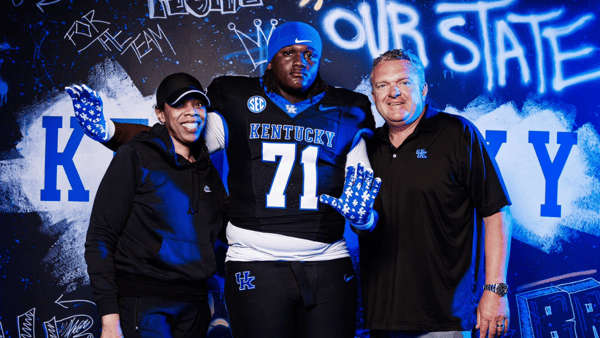 OL Tyreek Jemison during his official visit to Kentucky, via UK Athletics