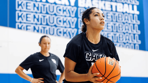 look-the-first-kentucky-wbb-team-practice-highlights-of-the-summer