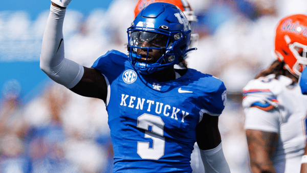 Kentucky LB Alex Afari, via Jordan Prather-Imagn Images