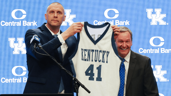 kentucky-reportedly-dedicating-almost-half-its-revenue-sharing-to-mens-basketball