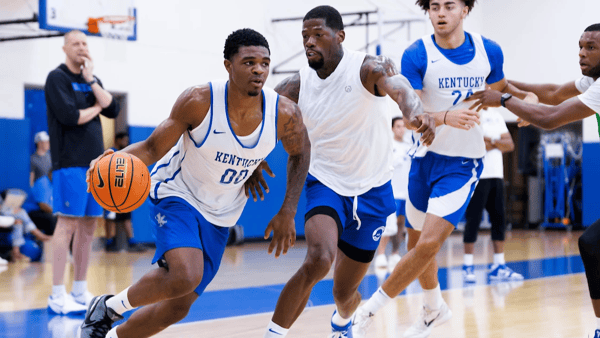 DeAndre Liggins defends Otega Oweh - Caleb Bowlin, UK Athletics