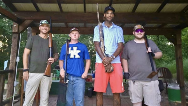 willie-cauley-stein-reconnected-old-friend-kentucky-fan-trap-shooting