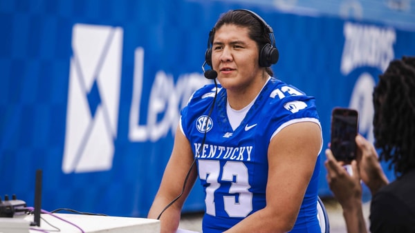 Kentucky offensive lineman Shiyazh Pete - Aaron Perkins, Kentucky Sports Radio