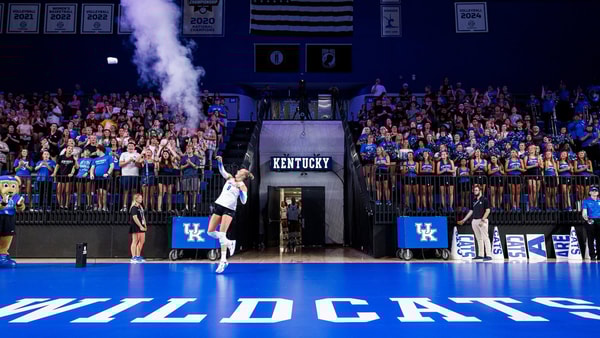 Kentucky volleyball defeats Ohio State in exhibition (Photo via UK Athletics)
