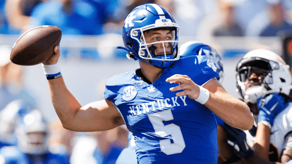 zach-calzada-mark-stoops-kentucky-shaky-debut-cutter-boley-quarterback