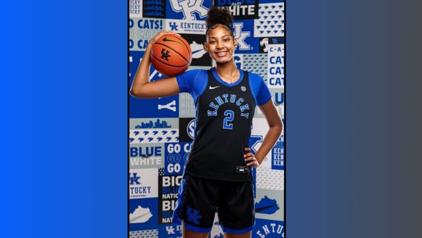 2029-ryle-center-jayden-mcclain-visit-kentucky-weekend-ole-miss-game