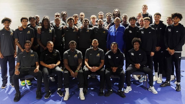 Kentucky welcomes George Raveling to Lexington (Photo via UK Athletics)
