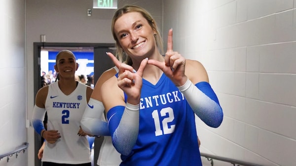Kentucky volleyball libero Molly Tuozzo - Grace Smith, UK Athletics