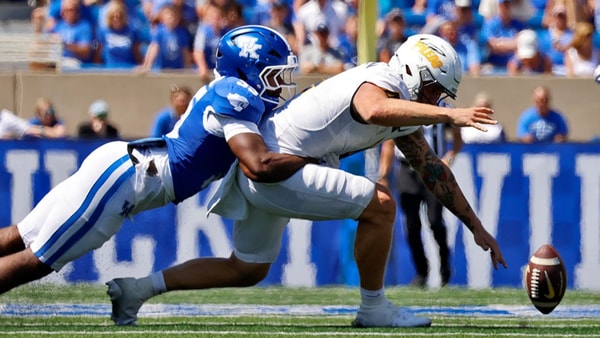 Kentucky EDGE Steven Soles gets a strip sack against Toledo, via Jeff Drummond, Cats Illustrated