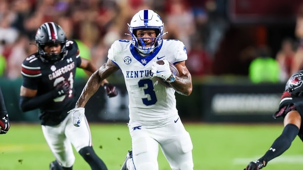 NCAA Football: Kentucky at South Carolina