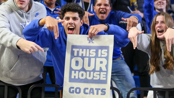 blue-can-now-get-in-for-kentucky-vs-louisville-wbb-at-the-kfc-yum-center