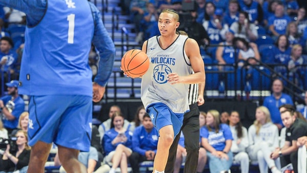 Kentucky Wildcats guard Jaland Lowe (15) at the 2025 Big Blue Madness at Rupp Arena in Lexington, Kentucky Saturday, Oct. 11, 2025 - Syndication: The Courier-Journal