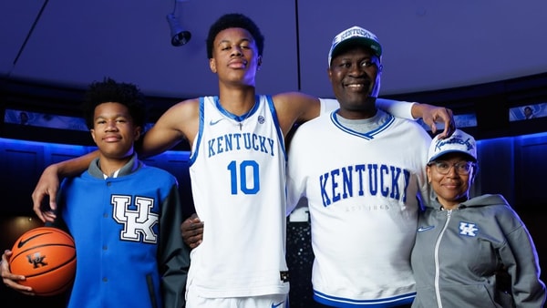 Baba Oladotun on his Kentucky Visit (Photo: UK Athletics)