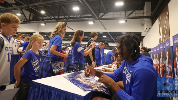 mark-pope-kentucky-basketball-fans-players-connection-bbn