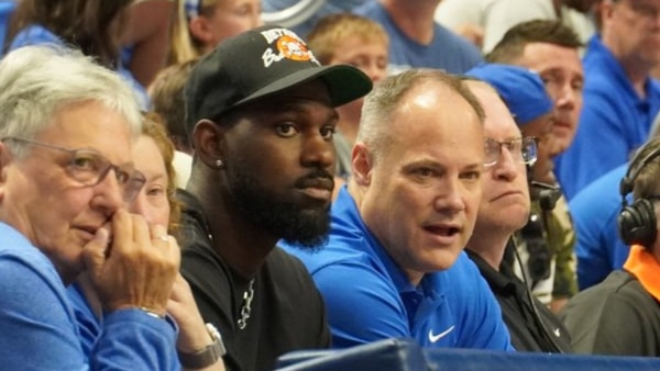 alex-poythress-tears-acl-in-russian-pro-game-zenit-bc