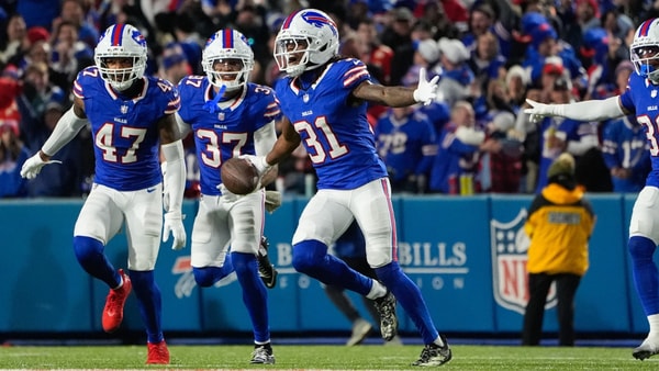 bbnfl-week-9-maxwell-hairston-picks-off-mahomes-chris-rodriguez-scores-again