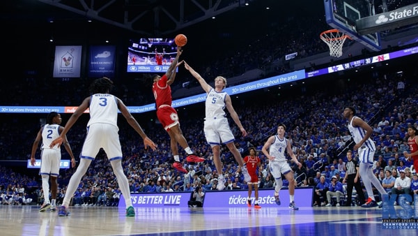 Kentucky guard Collin Chandler contests a shot vs. Nicholls at Rupp Arena on November 4, 2025. Photo by Crawford Ifland, Kentucky Sports Radio/On3