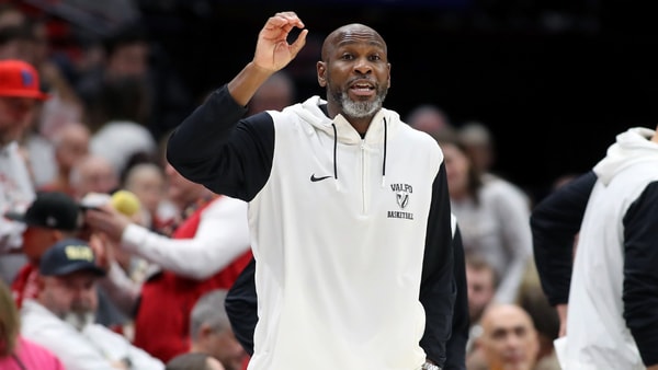 Roger Powell, the Valpo basketball head coach, via Joseph Maiorana-Imagn Images