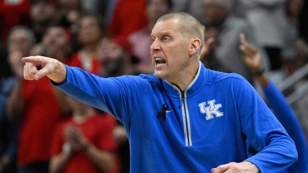 Nov 11, 2025; Louisville, Kentucky, USA; Kentucky Wildcats head coach Mark Pope calls out instructions during the second half against the Louisville Cardinals at KFC Yum! Center. Louisville defeated Kentucky 96-88. Mandatory Credit: Jamie Rhodes-Imagn Images