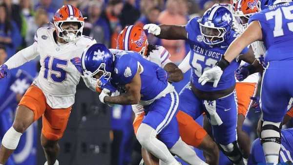 The Kentucky offensive line leads the way for Seth McGowan against Florida, via Dr. Michael Huang, KSR