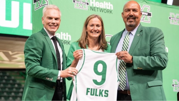 ksr-gameday-kentucky-faces-former-transy-coach-juli-fulks-against-marshall