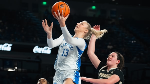 kentucky-steamrolls-purdue-with-win-to-sweep-home-and-home-series