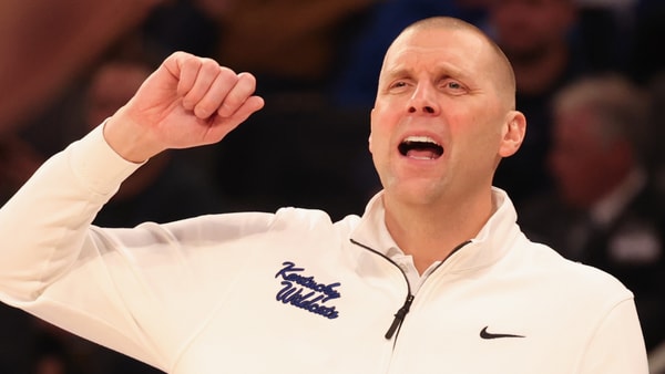 mark-pope-vows-not-to-fail-kentucky-loss-michigan-state