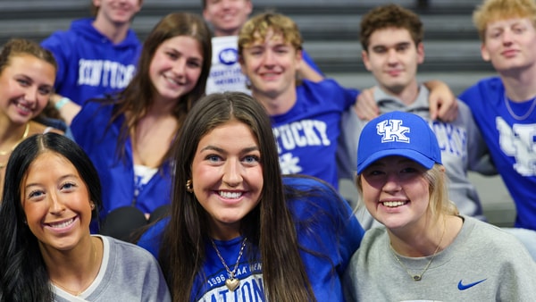 KSR UK Loyola Pregame-15