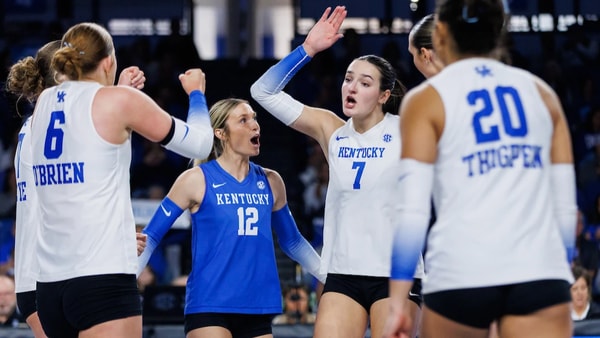 Kentucky volleyball - Avery Deweese, UK Athletics