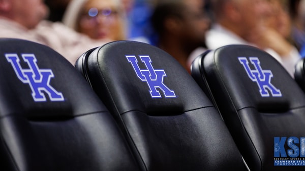 kentucky-falls-ap-coaches-poll-top-25-rankings-michigan-state-loss