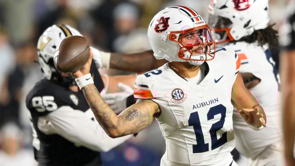 Auburn QB Ashton Daniels