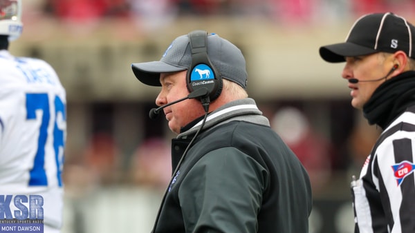 mark-stoops-doubles-down-on-future-at-kentucky-zero-percent-chance-i-walk-away
