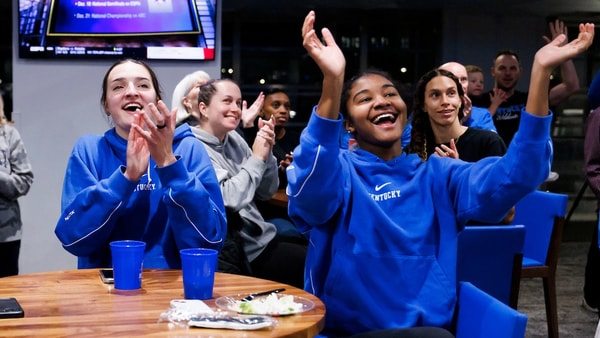 Kentucky volleyball celebrates earning a 1-seed in NCAA Tournament - Marissa Gilchrist, UK Athletics