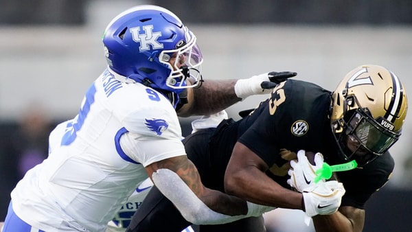 Kentucky-linebacker-Landyn-Watson-plans-to-enter-NCAA-Transfer-Portal