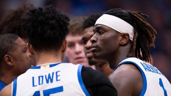 Kentucky guard Denzel Aberdeen (1) and his teammates try to regain their composure against Gonzaga during their game at Bridgestone Arena in Nashville Friday, Dec. 5, 2025 - Denny Simmons / The Tennessean / USA TODAY NETWORK via Imagn Images